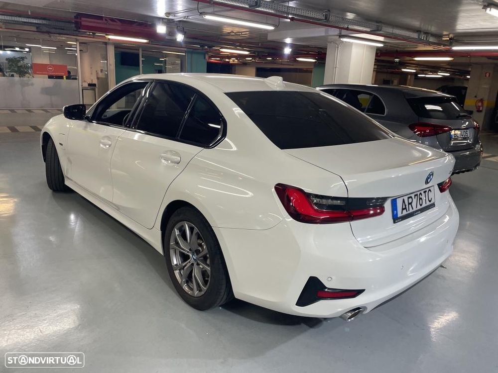 BMW 320 e Pack Essence Auto - 3