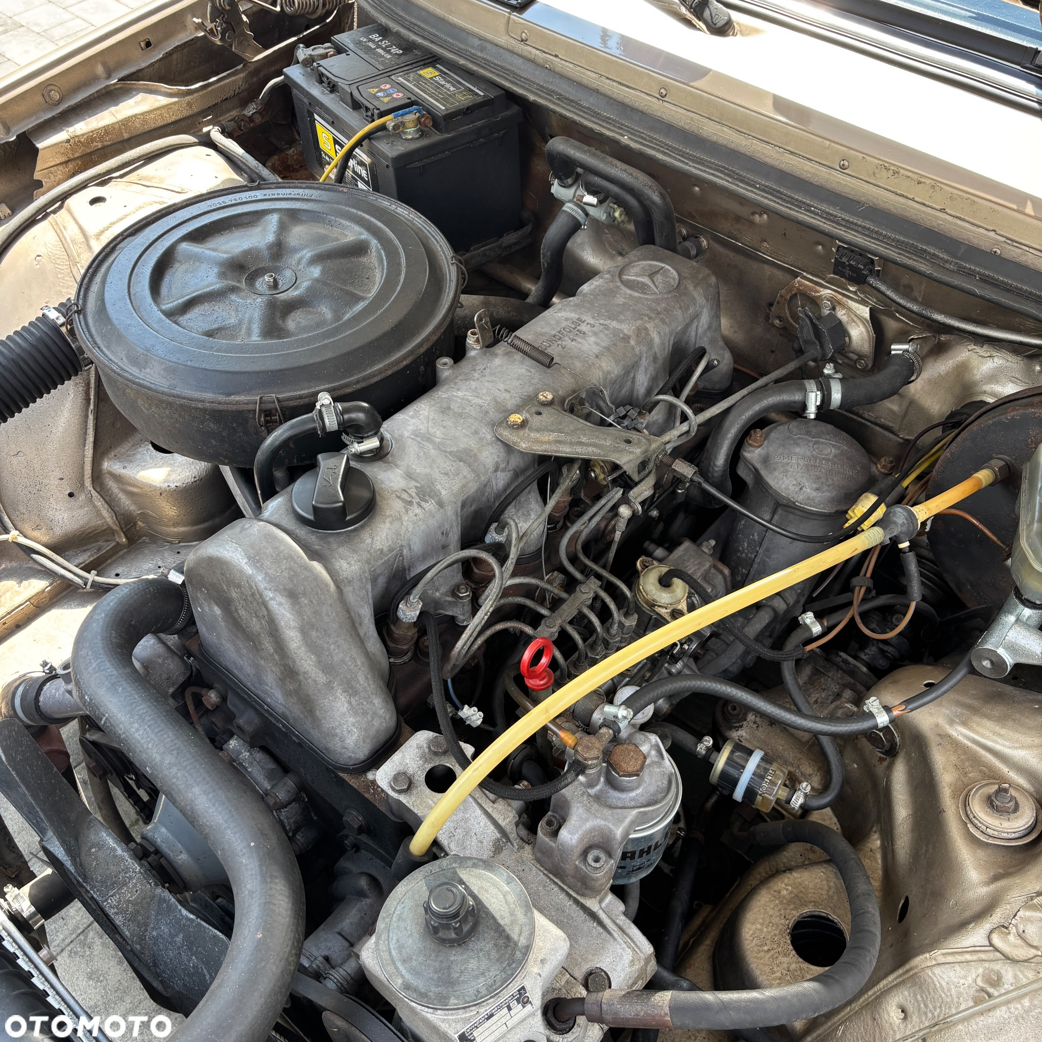 Mercedes-Benz W123 - 15