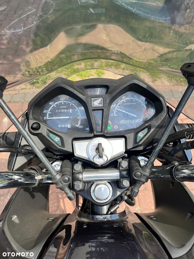 Honda CB - 8