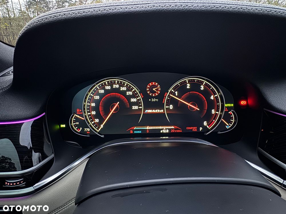 BMW Seria 7 740d xDrive - 21