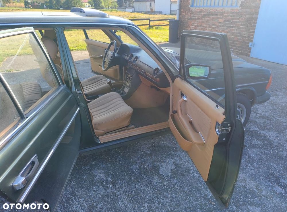 Mercedes-Benz W123 - 7