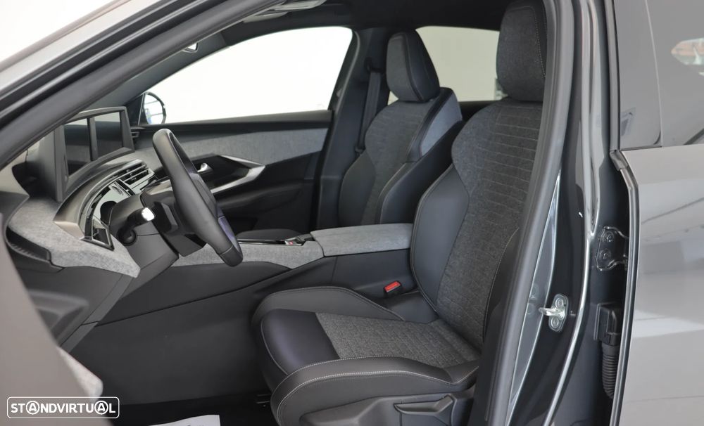 Peugeot 3008 1.2 Hybrid Allure e-DCS6 - 14