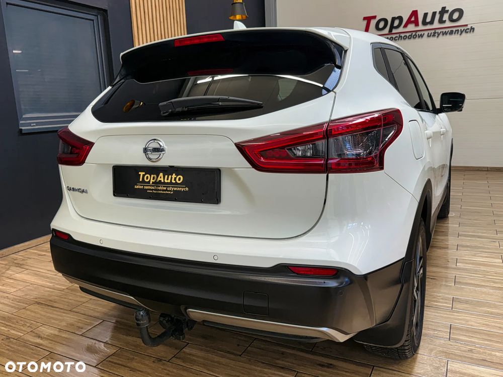 Nissan Qashqai 1.3 DIG-T N-Connecta EU6d - 8