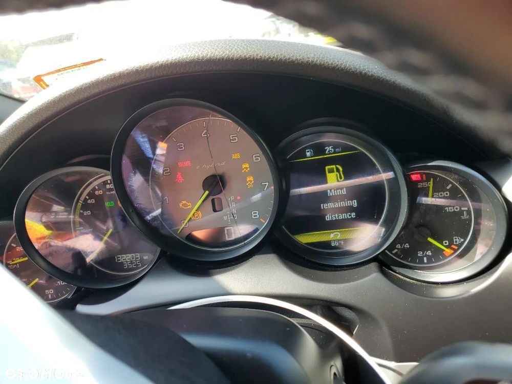 Porsche Cayenne S E-Hybrid Platinum Edition - 9