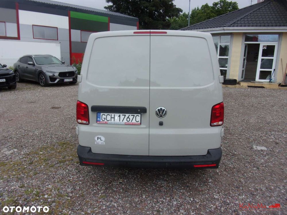 Volkswagen Transporter - 22