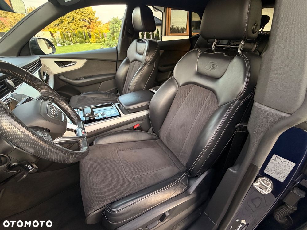 Audi Q8 45 TDI mHEV Quattro Tiptronic - 16