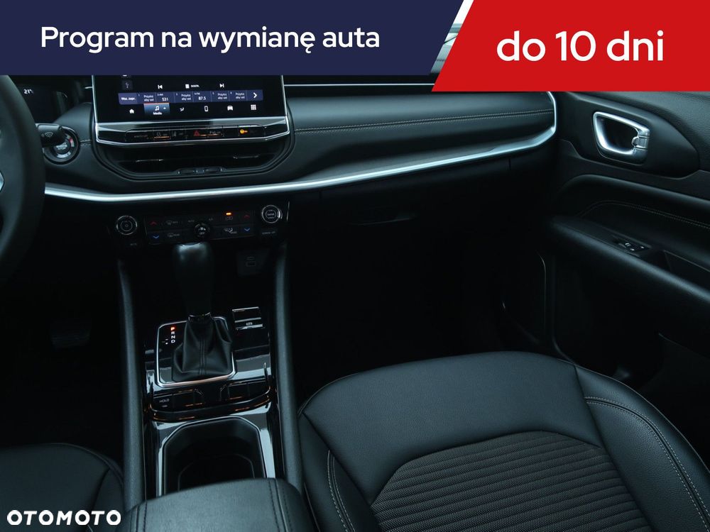 Jeep Compass - 10