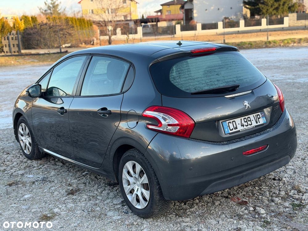 Peugeot 208 HDi 68 Like - 7
