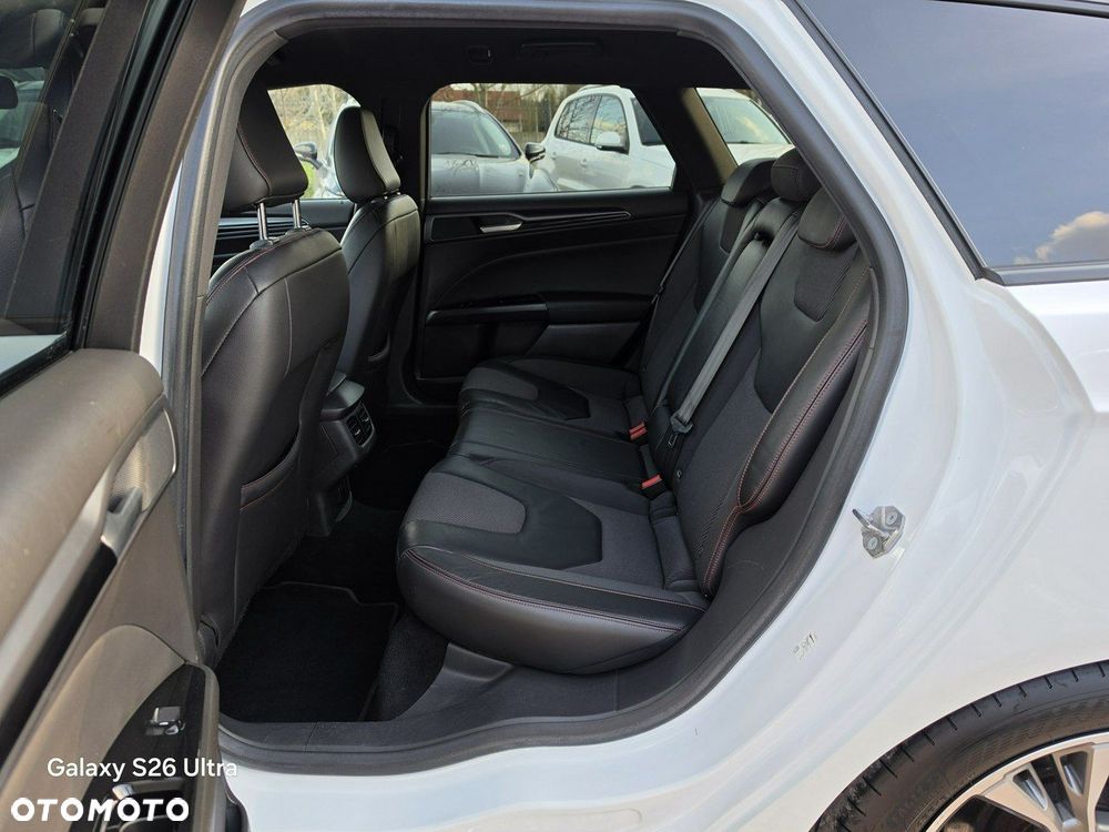 Ford Mondeo 2.0 EcoBlue ST-Line - 28