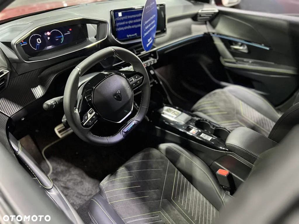 Peugeot 208 e-208 51kWh GT - 10