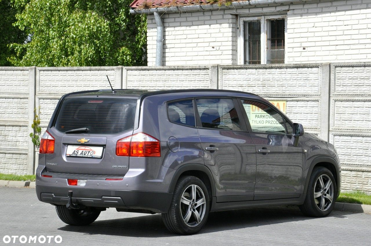 Chevrolet Orlando 1.8 LS - 25