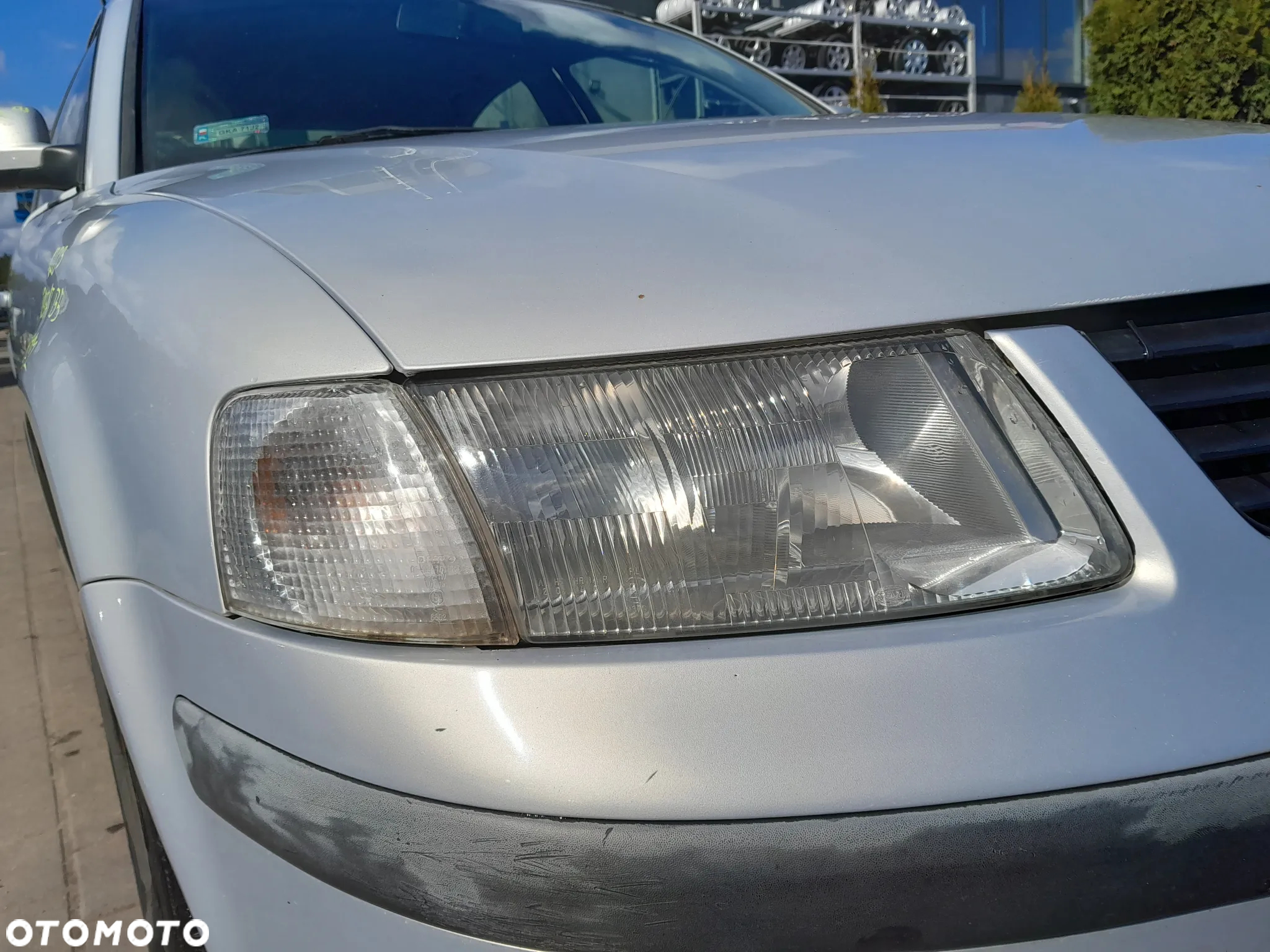 VW PASSAT B5 LAMPA REFLEKTOR PRAWA PRZEDNIA PRAWY PRZÓD - 2