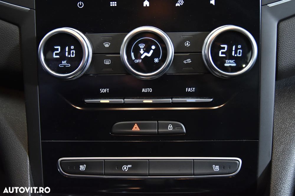 Renault Megane TCe 140 EDC GPF Intens - 17