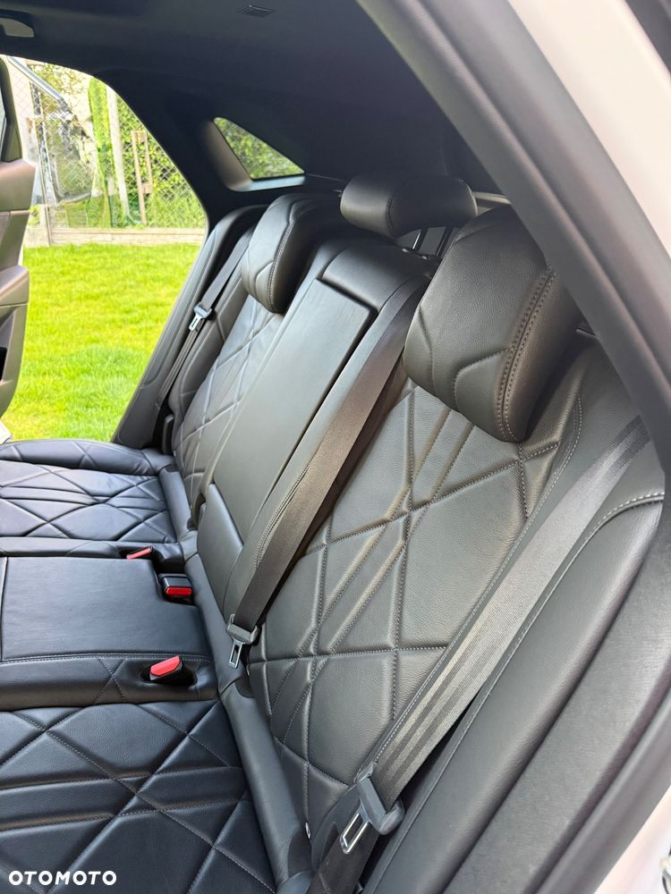 DS Automobiles DS 7 Crossback 1.6 PureTech Performance Line + - 26