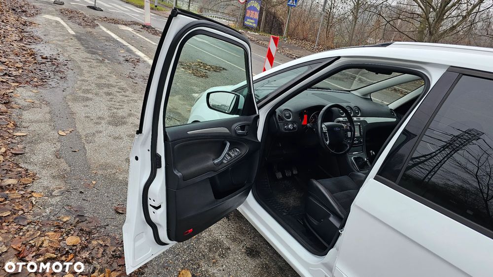 Ford Galaxy 1.6 T Platinium X (Ghia) - 9