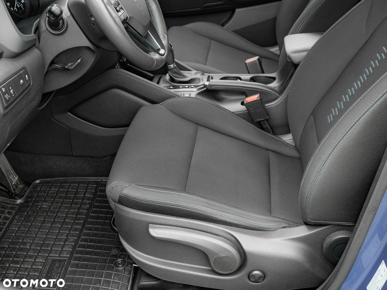 Hyundai Tucson 1.7 CRDI BlueDrive GO Plus 2WD DCT - 14