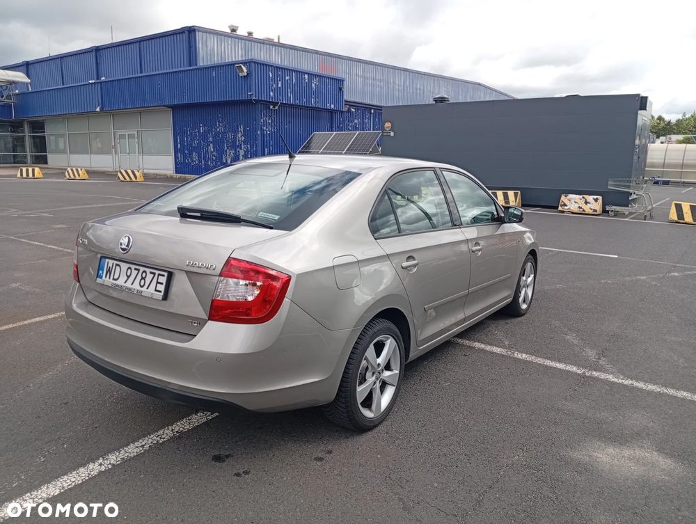 Skoda RAPID 1.6 TDI DPF Elegance - 3