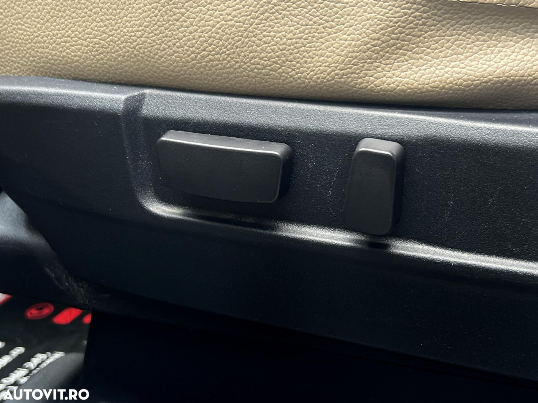 Mitsubishi Outlander - 21