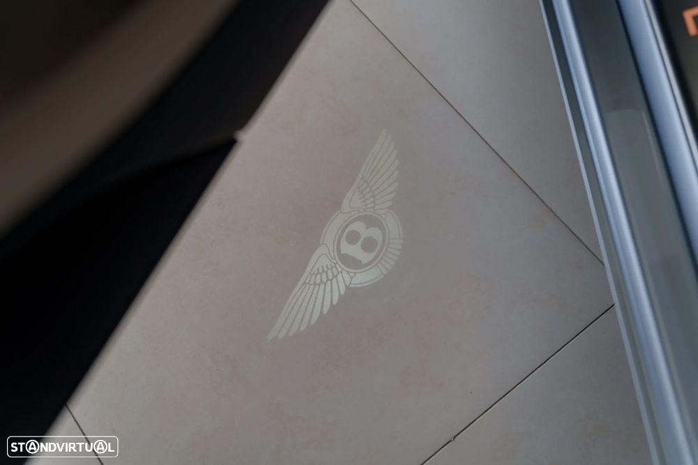 Bentley Continental Cabrio GT V8 Azure - 29