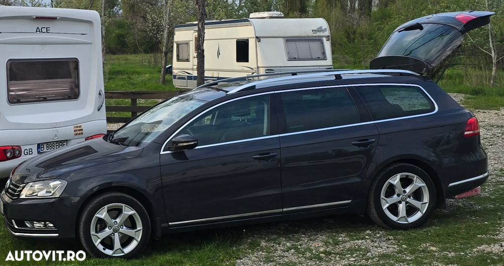 Volkswagen Passat 2.0 TDI DSG BlueMotion Technology Highline - 2