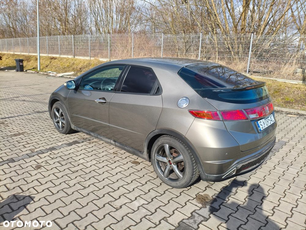 Honda Civic 1.8 Comfort - 6