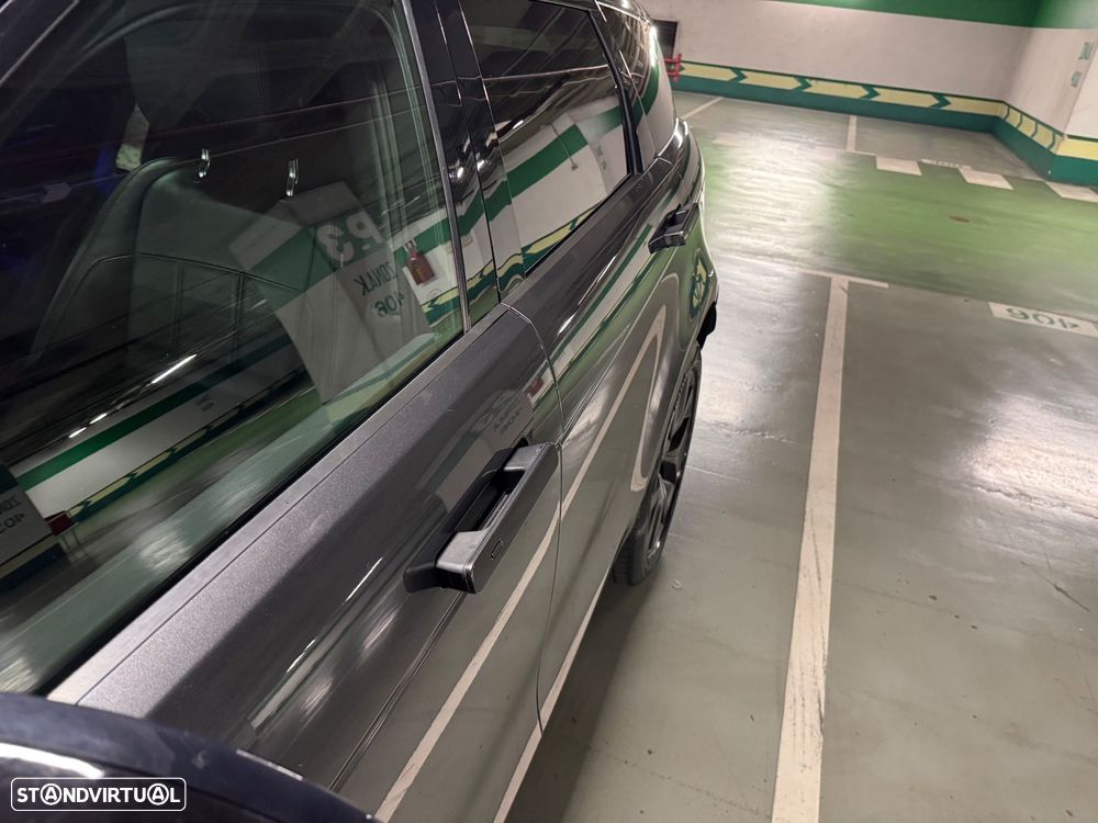 Land Rover Range Rover Evoque 1.5 P300e AWD Bronze Collection Auto - 14