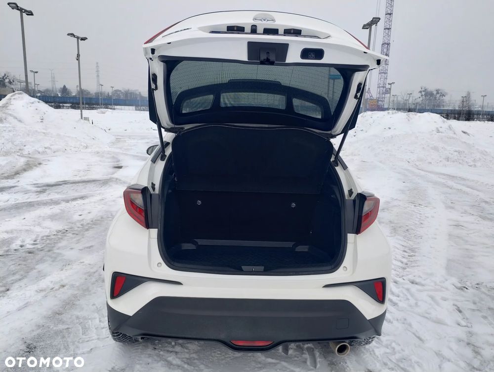 Toyota C-HR 1.2 T GPF Premium - 11