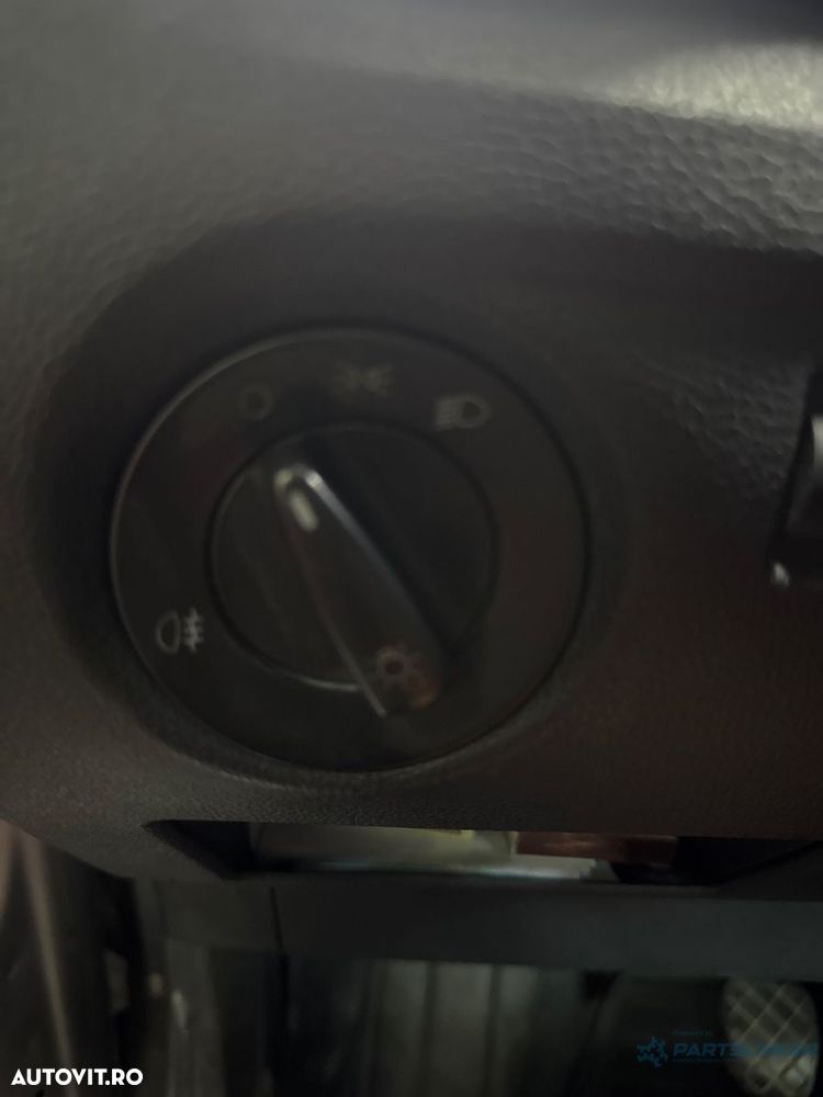 Bloc lumini SKODA FABIA II 542 2006 - 2014 1.2 1.2 BBM, CHFA - 1