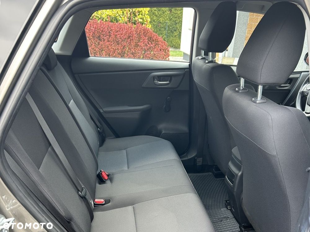 Toyota Auris 1.6 Active - 17