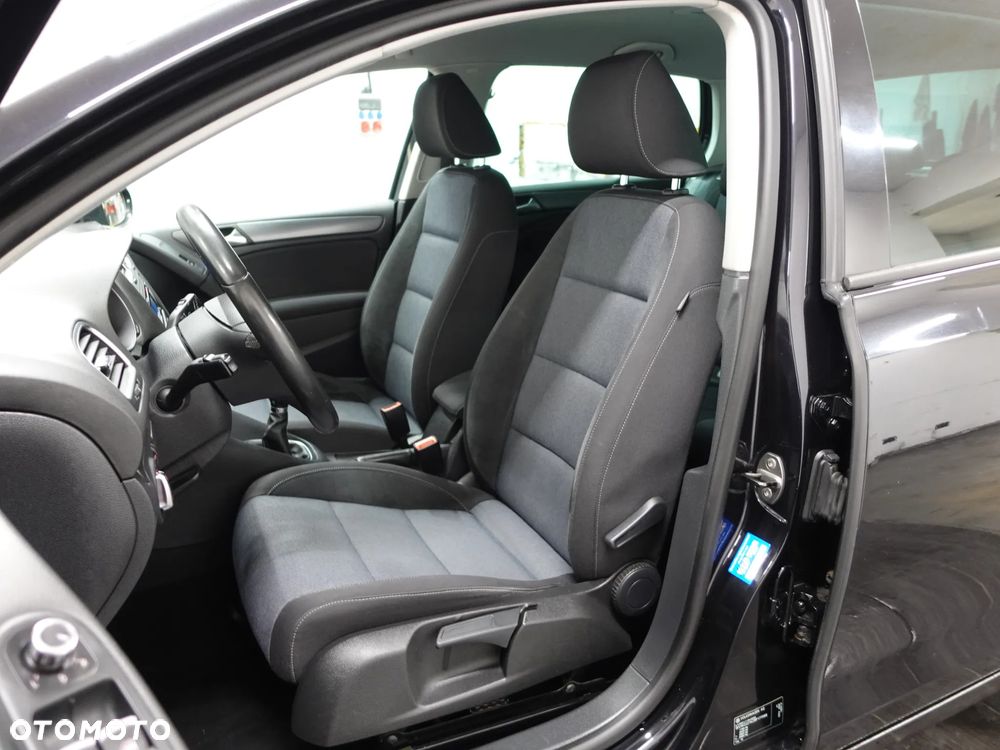 Volkswagen Golf 1.2 TSI BMT Trendline - 23
