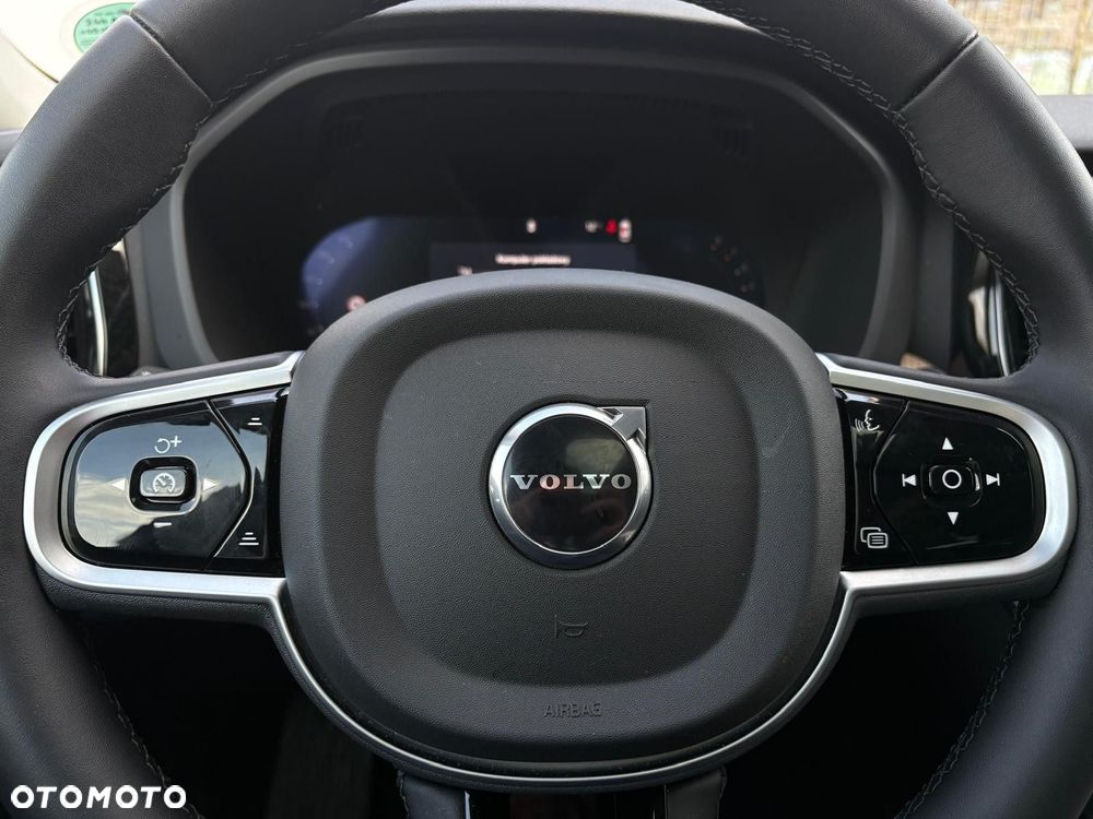 Volvo XC 60 - 19