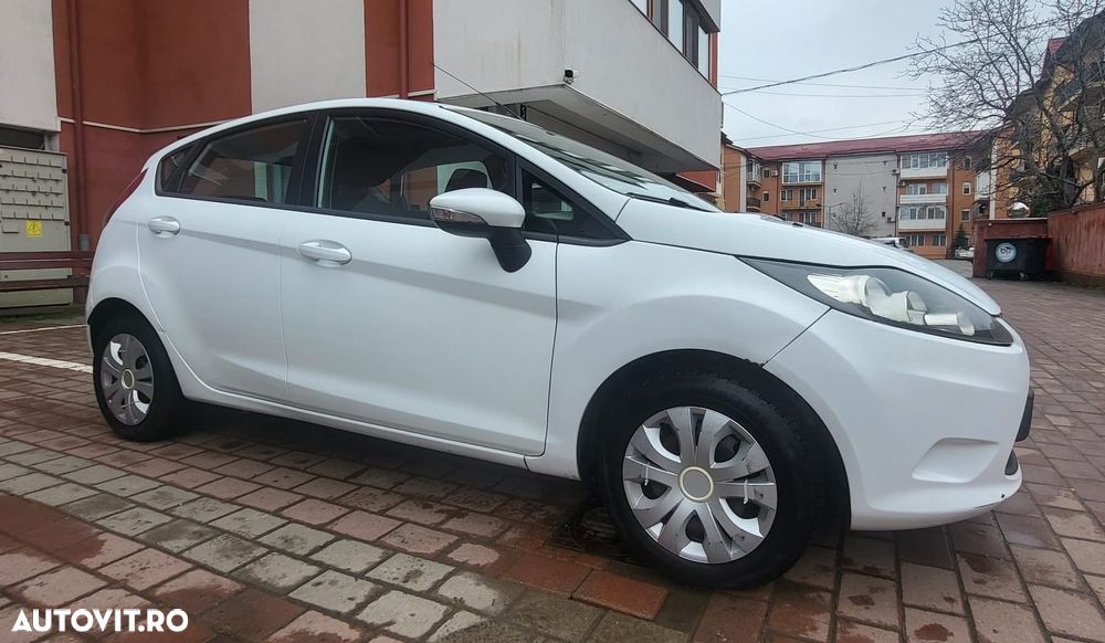 Ford Fiesta - 4