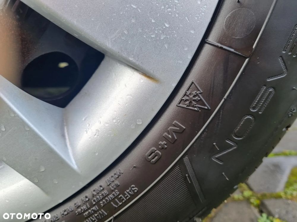 Renault Scenic 1.6 16V 110 Expression - 27