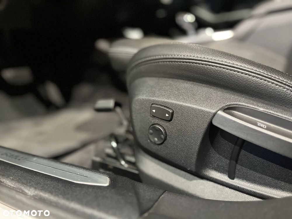 BMW Seria 1 120d Advantage - 18