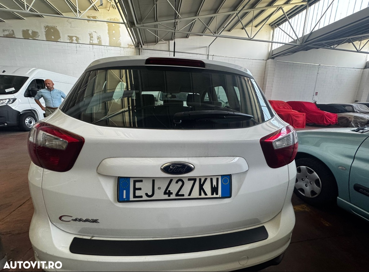 Ford C-Max - 9