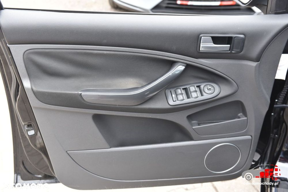 Ford C-MAX - 16