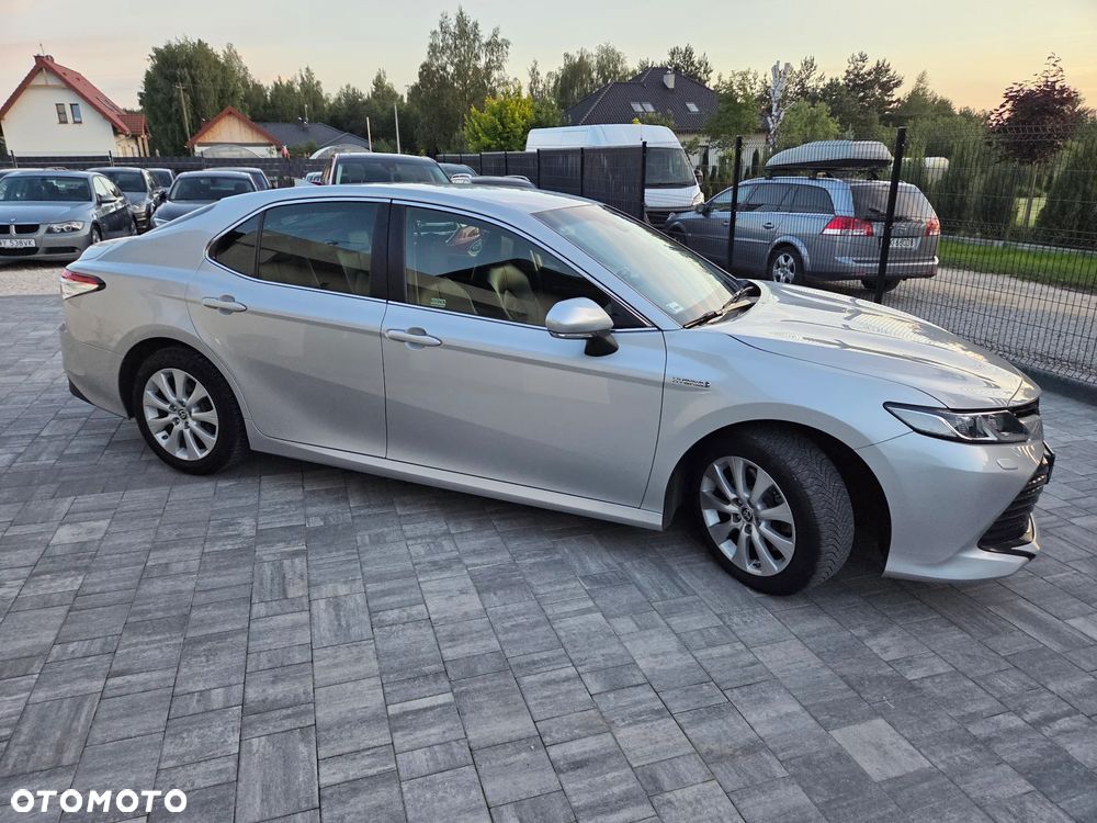 Toyota Camry 2.5 Hybrid Prestige CVT - 6