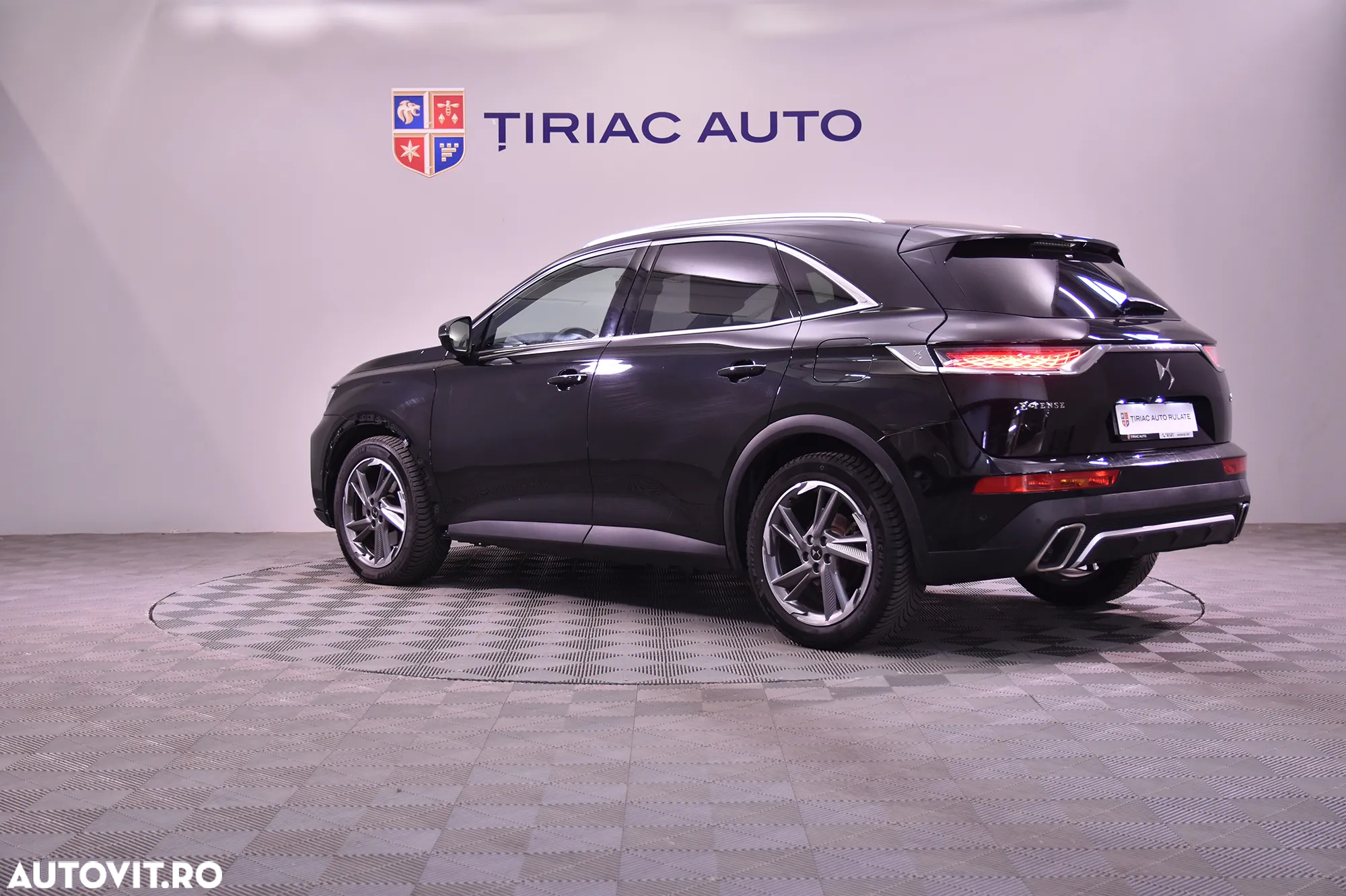 DS Automobiles DS 7 Crossback - 3