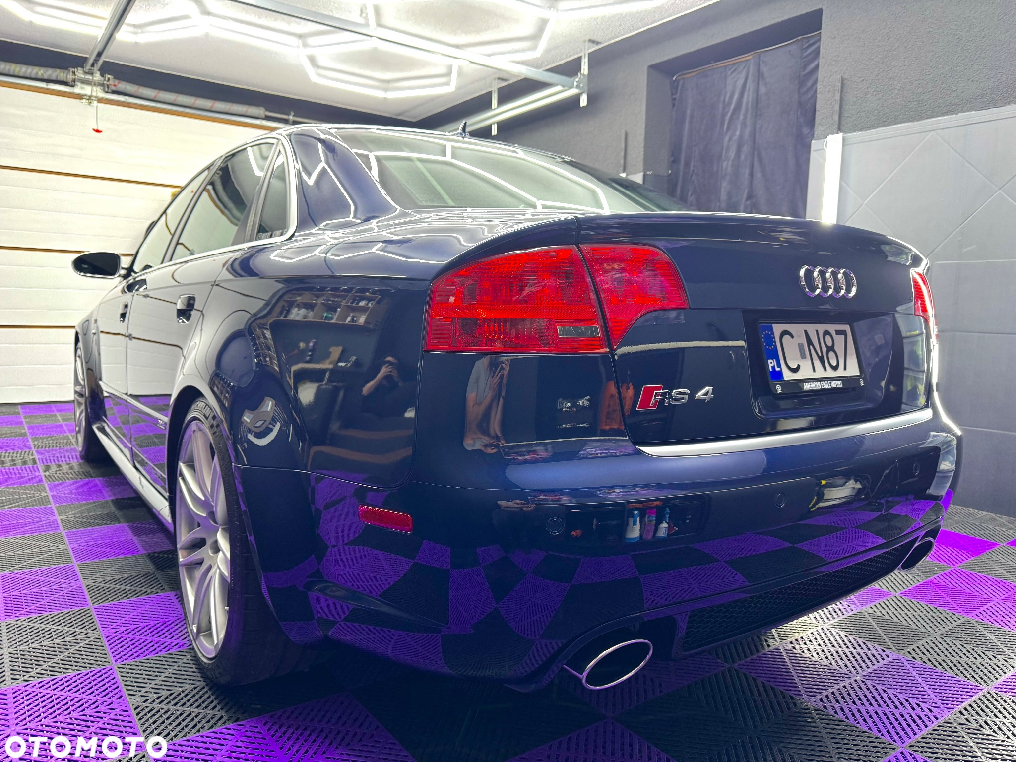 Audi RS4 Standard - 11