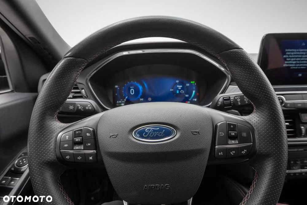 Ford Kuga 2.5P PHEV FWD ST-Line - 9