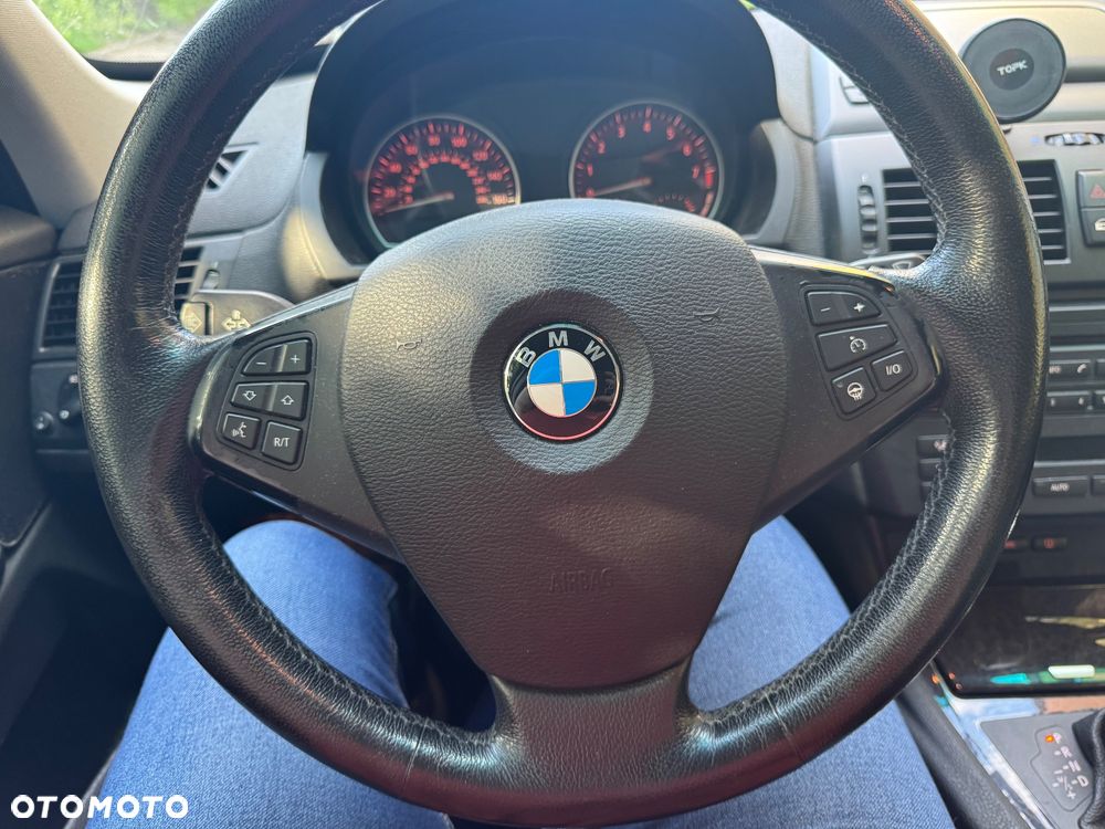 BMW X3 3.0si - 7