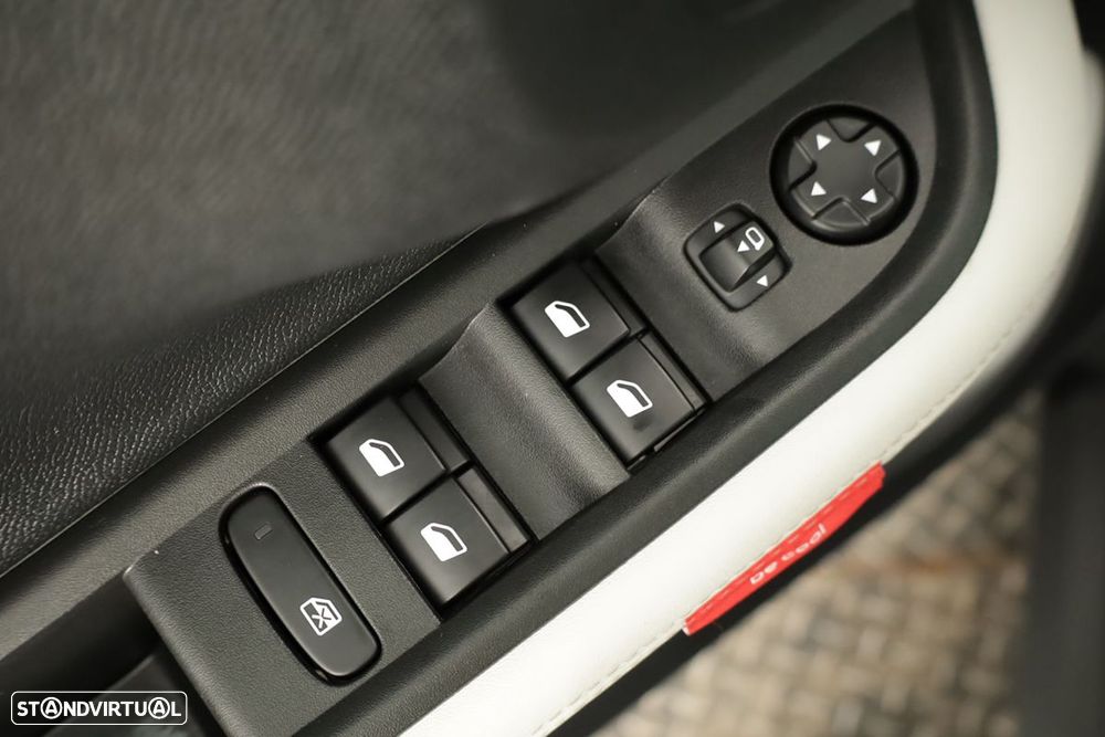 Citroën e-C3 44 kWh Autonomia Conforto Max - 20