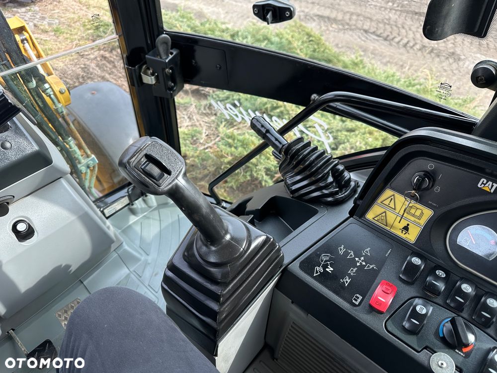 Caterpillar 432 F E 428 444 - 30