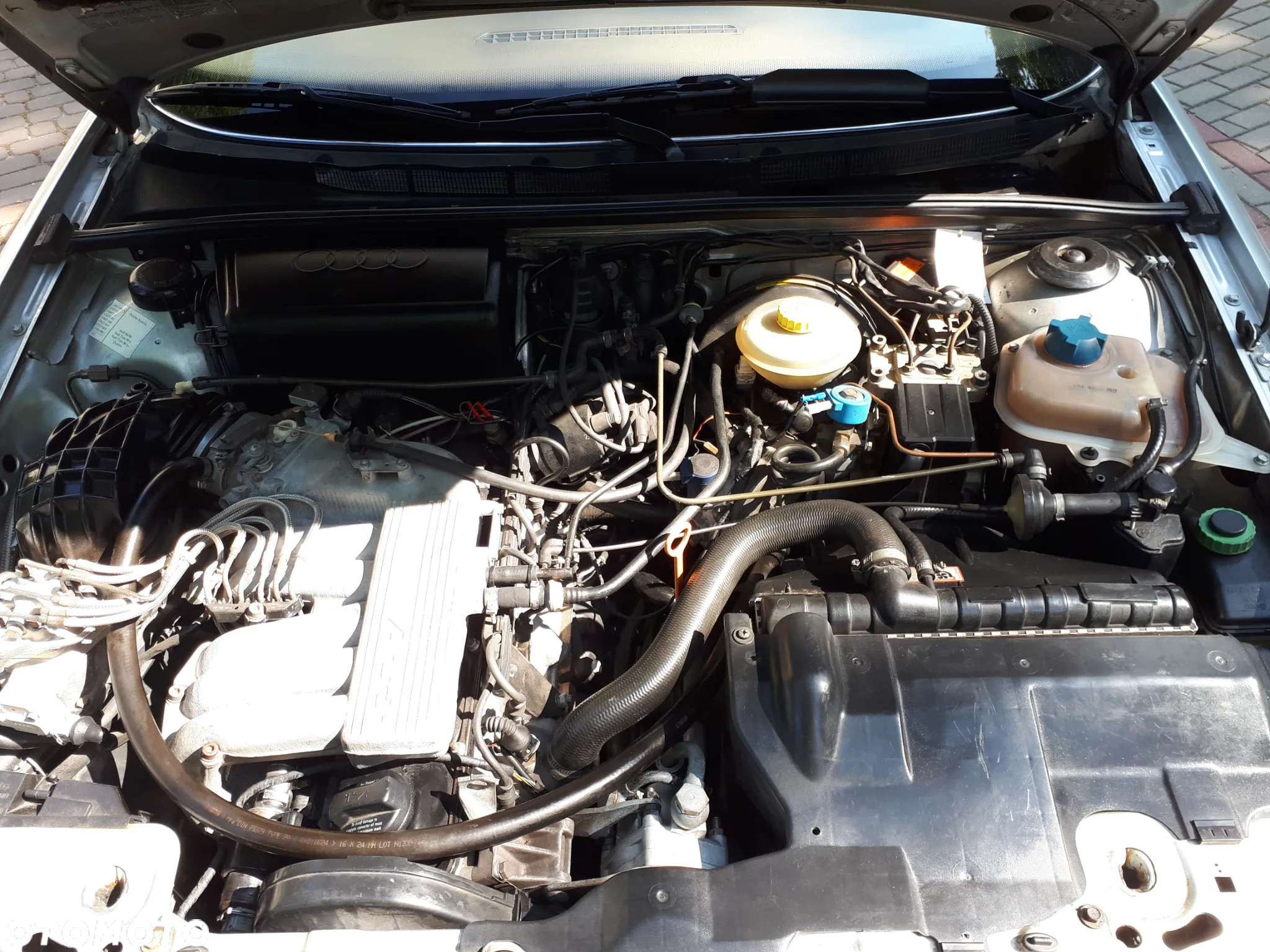 Audi 90 2.0 - 28