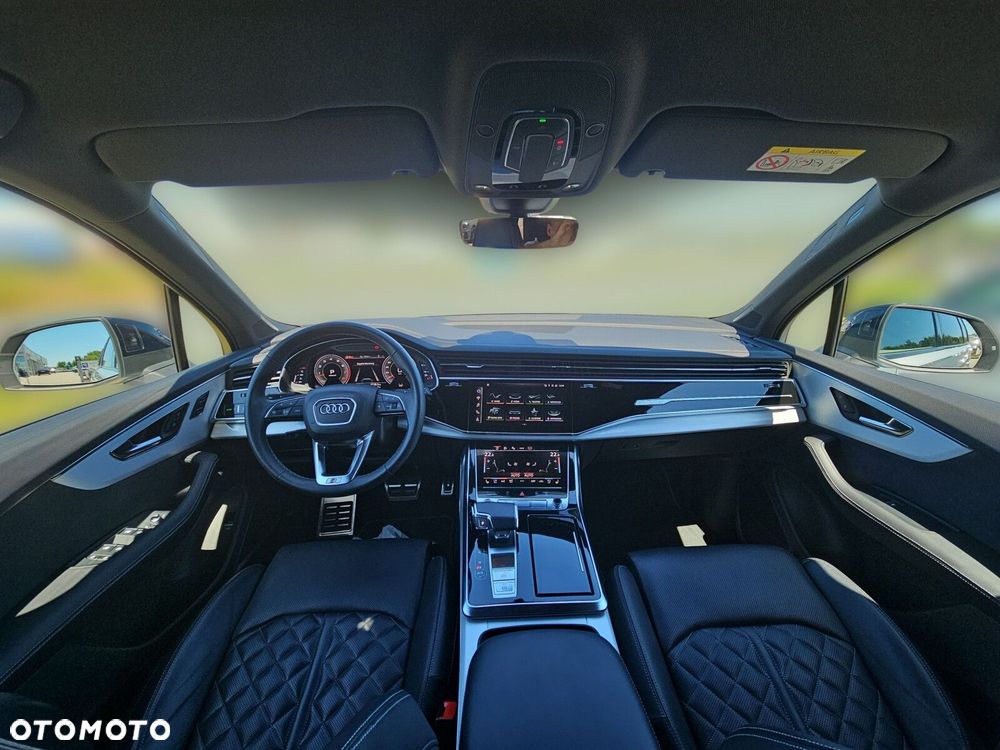 Audi Q7 55 TFSI mHEV Quattro S Line Tiptr - 27
