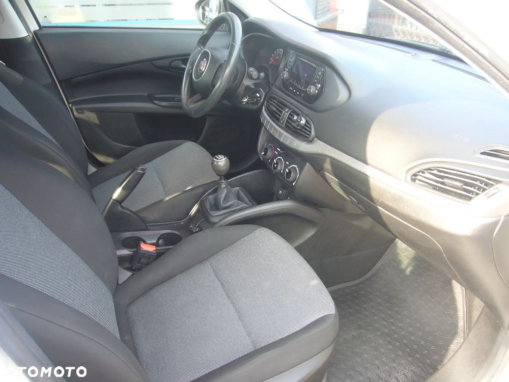 Fiat Tipo 1.4 16V - 18