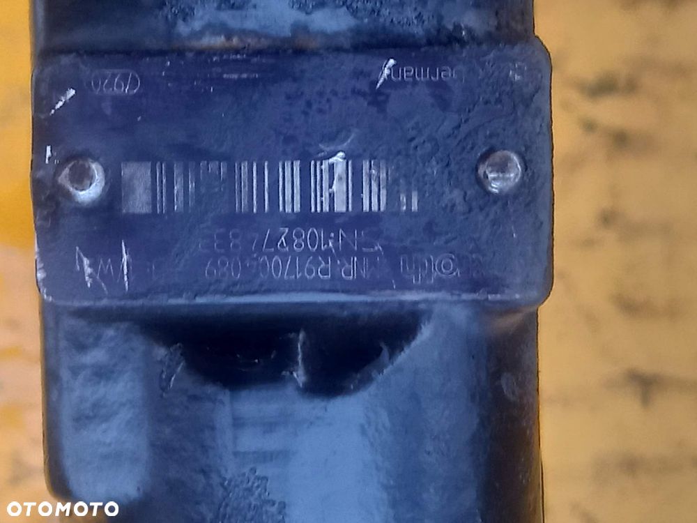 Rozdzielacz sekcja New Holland T7.230 - 9