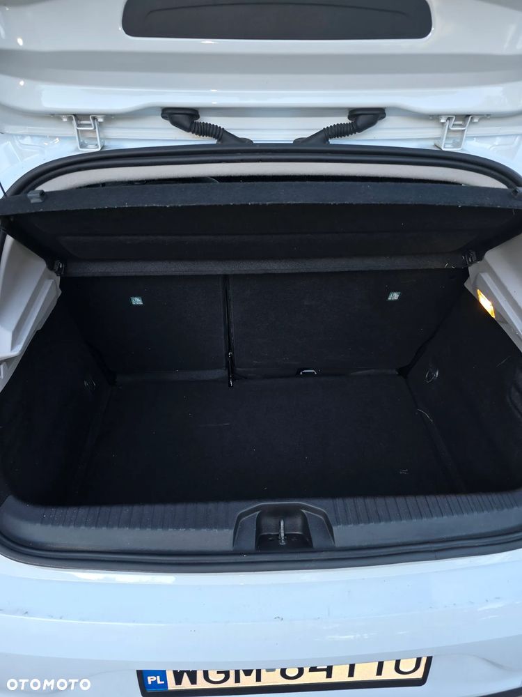 Renault Clio BLUE dCi 85 BUSINESS EDITION - 10