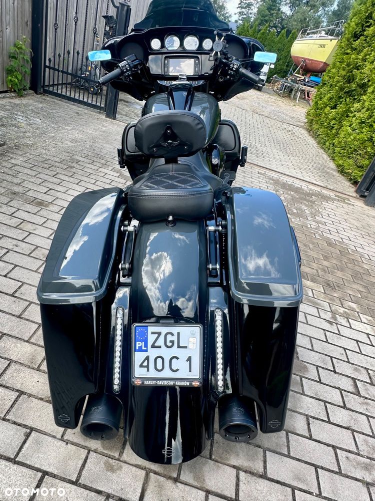 Harley-Davidson Touring Street Glide - 10