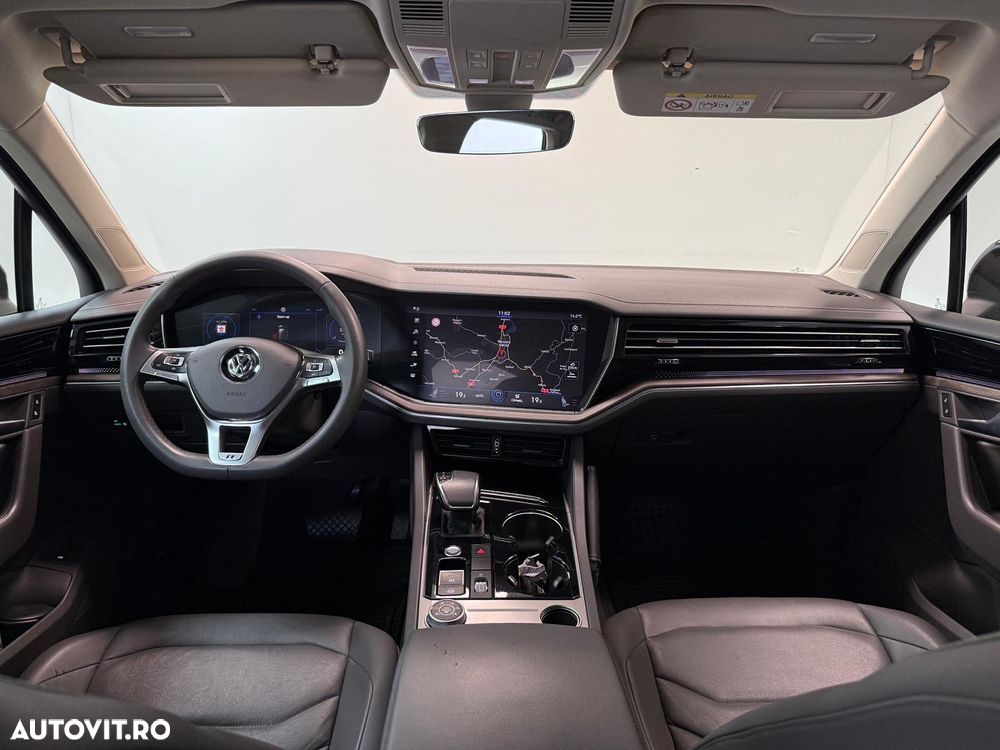 Volkswagen Touareg V6 TDI Elegance - 9